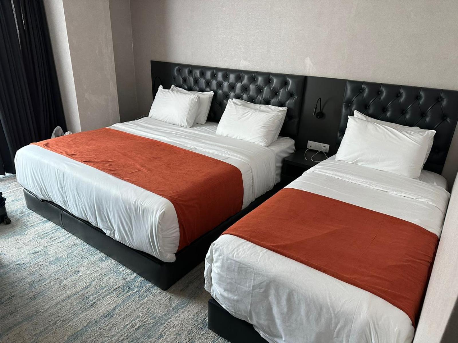M 1 T Hotel 트빌리시 외부 사진