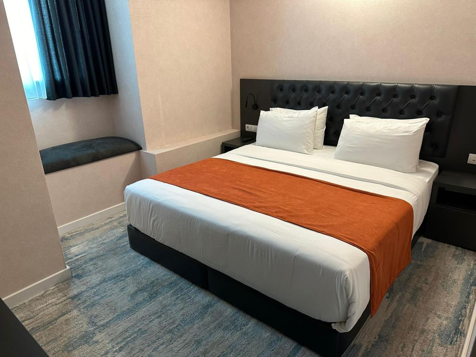 M 1 T Hotel 트빌리시 외부 사진