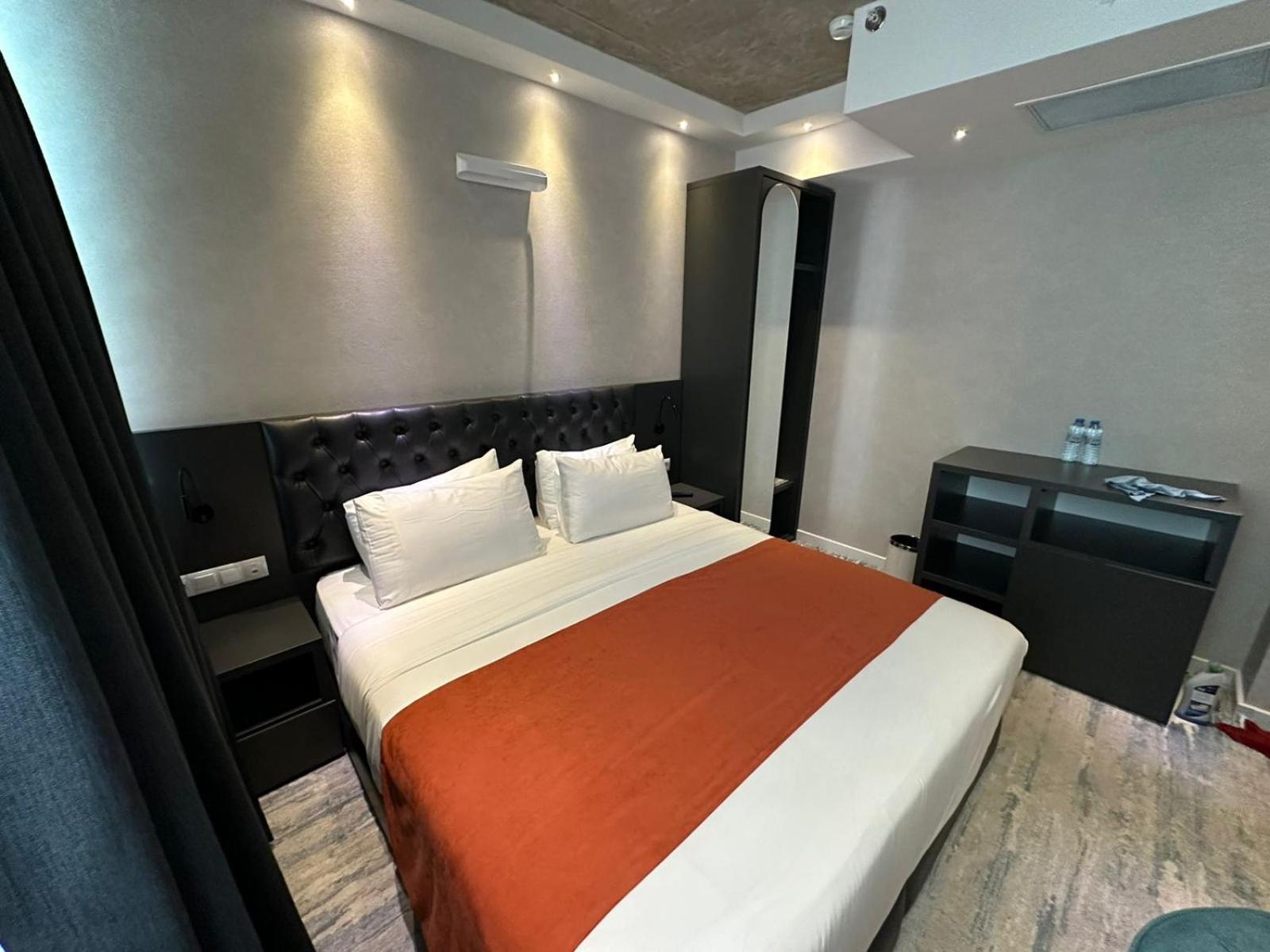 M 1 T Hotel 트빌리시 외부 사진