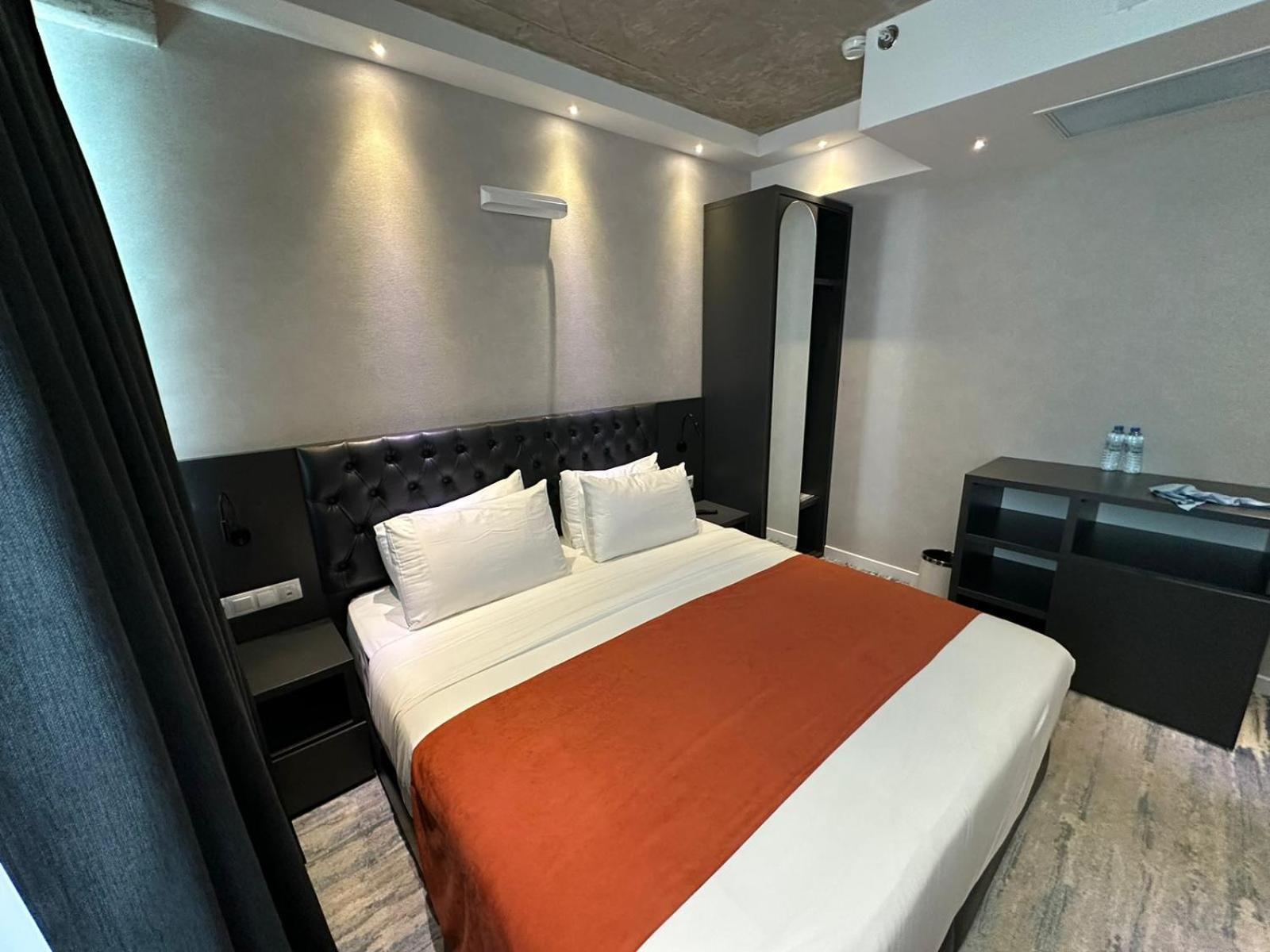 M 1 T Hotel 트빌리시 외부 사진