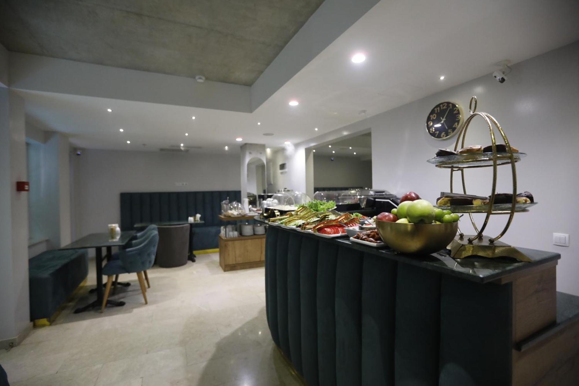 M 1 T Hotel 트빌리시 외부 사진