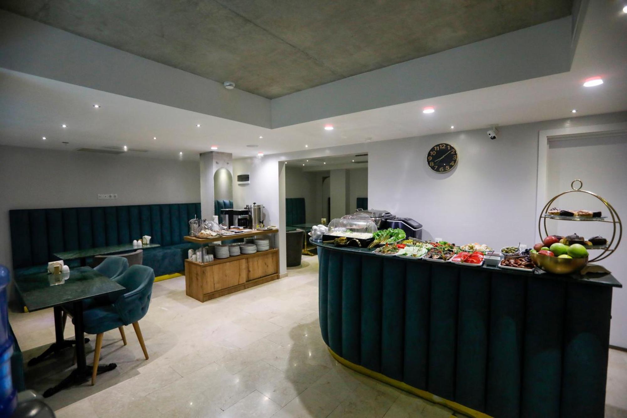 M 1 T Hotel 트빌리시 외부 사진