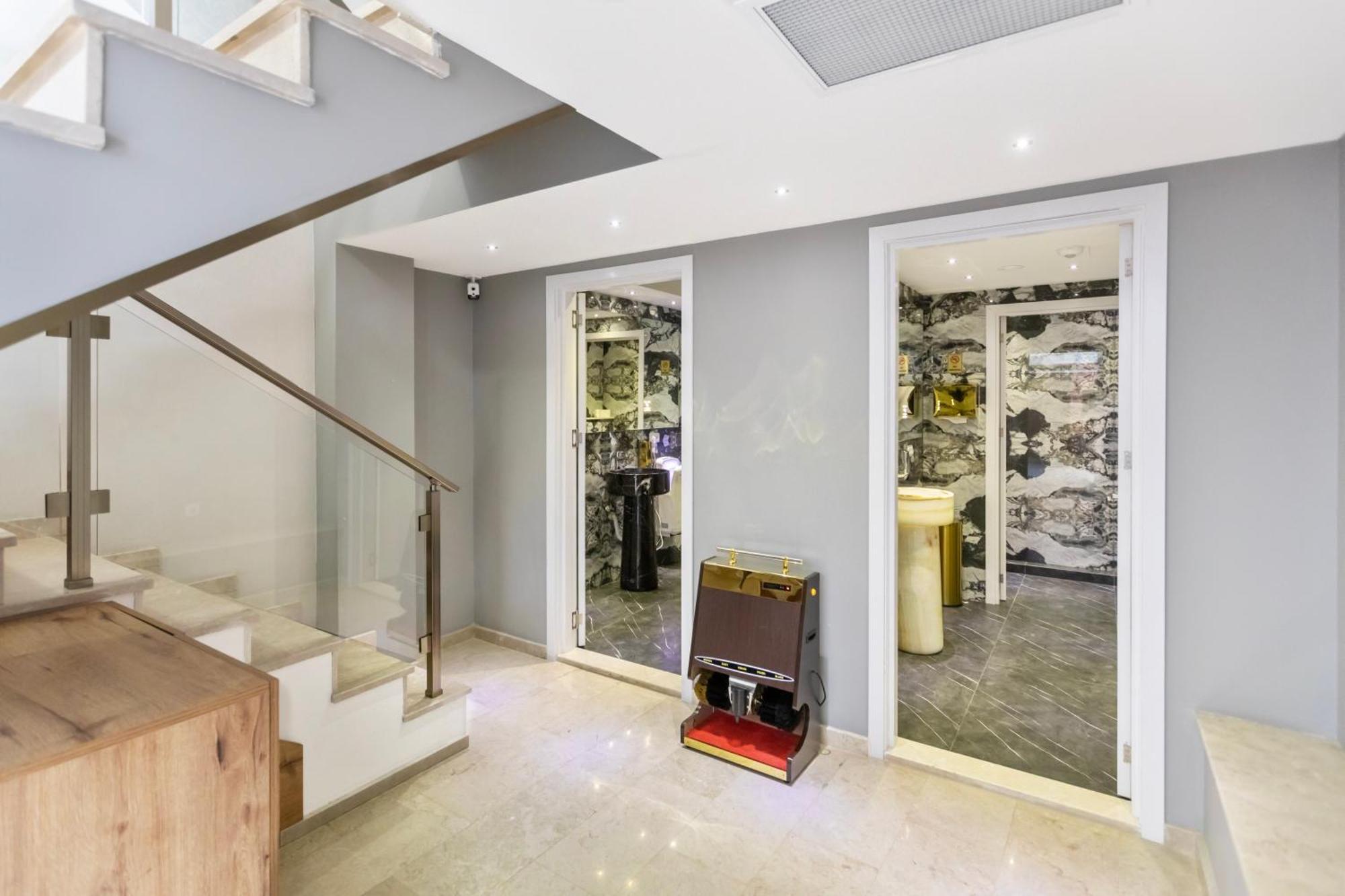 M 1 T Hotel 트빌리시 외부 사진