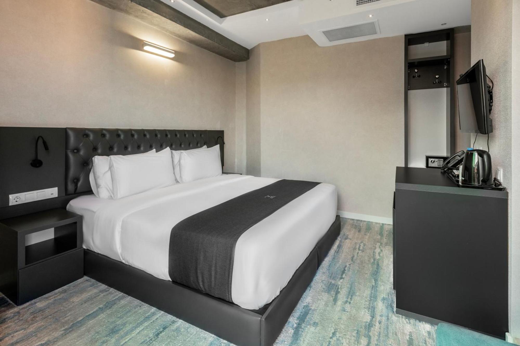 M 1 T Hotel 트빌리시 외부 사진