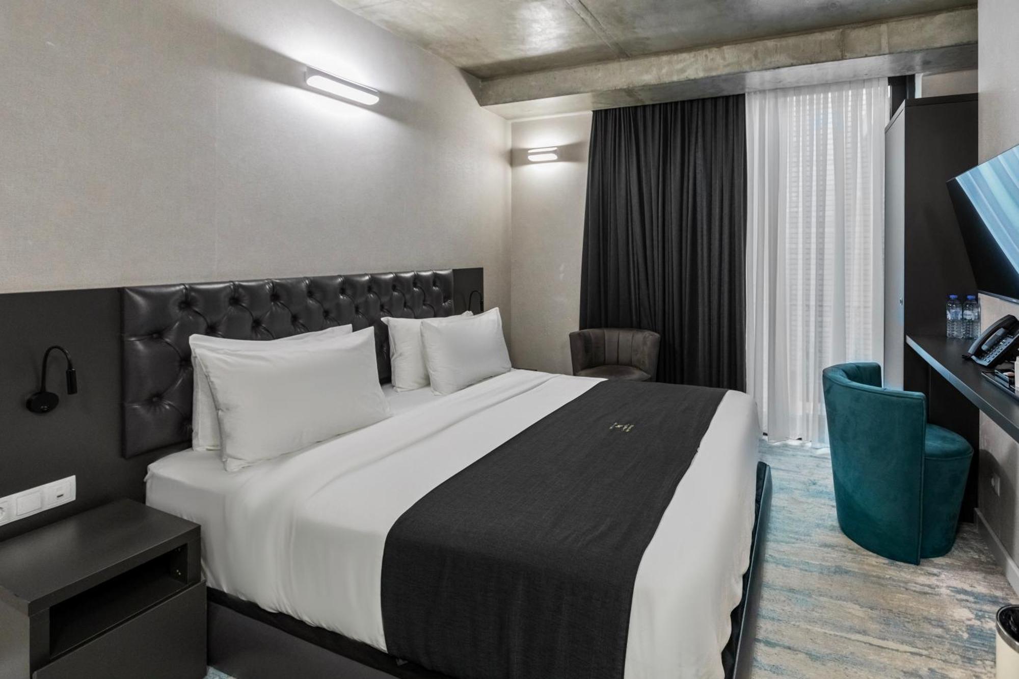 M 1 T Hotel 트빌리시 외부 사진