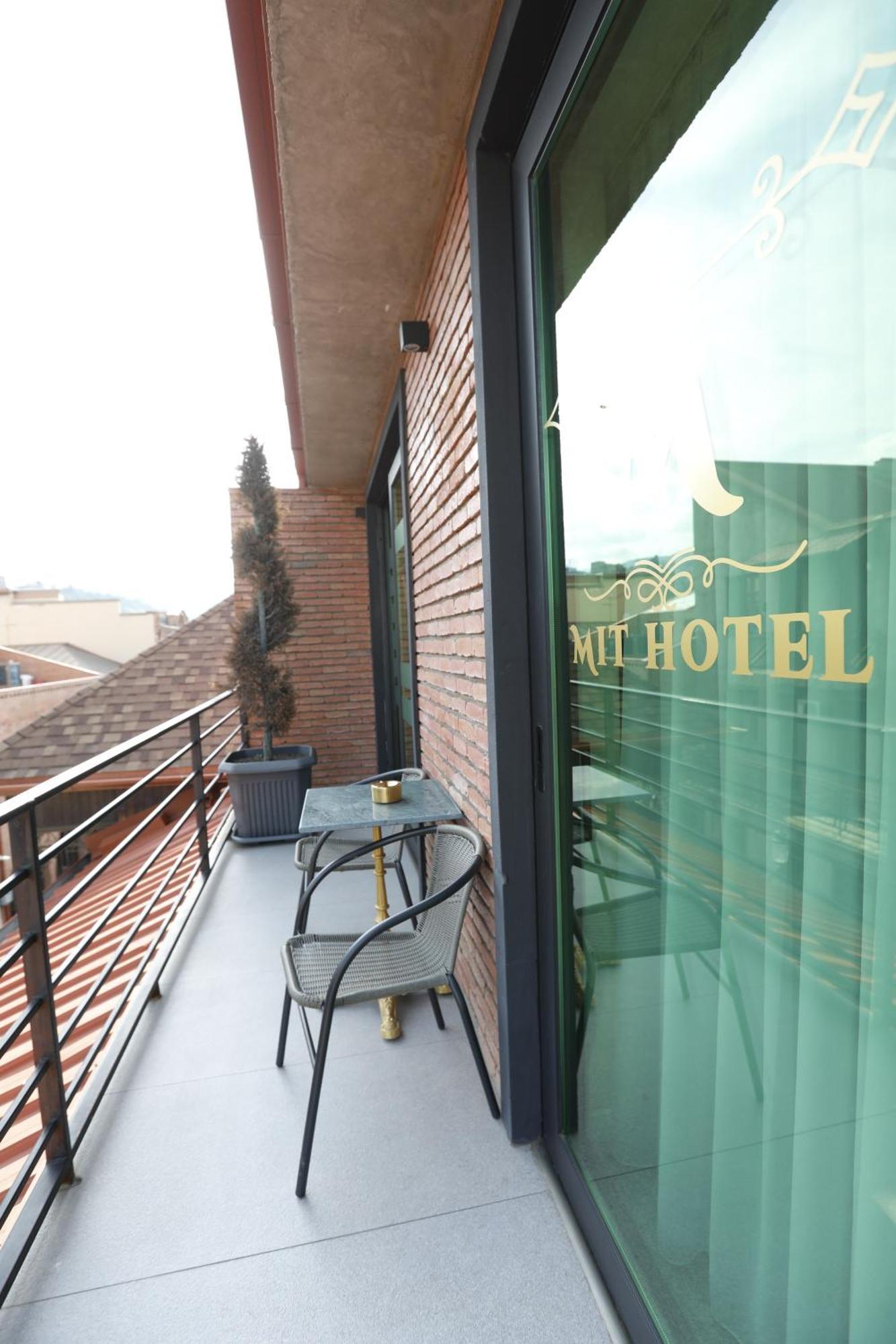 M 1 T Hotel 트빌리시 외부 사진